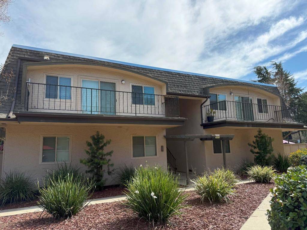 Concord, CA 94518,1091 Mohr LN #D