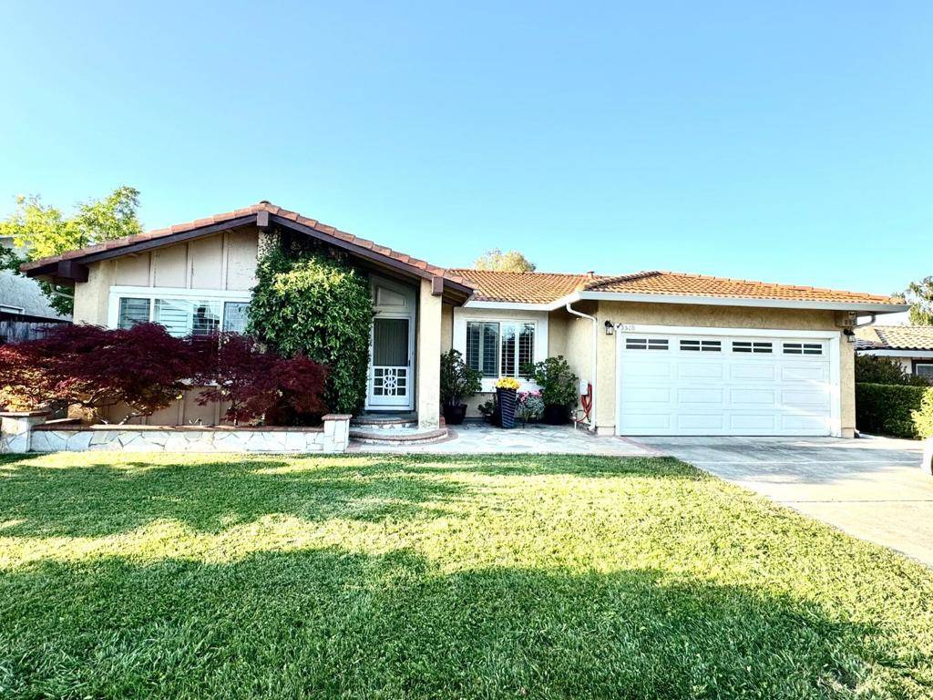 San Jose, CA 95148,3328 Arqueado DR