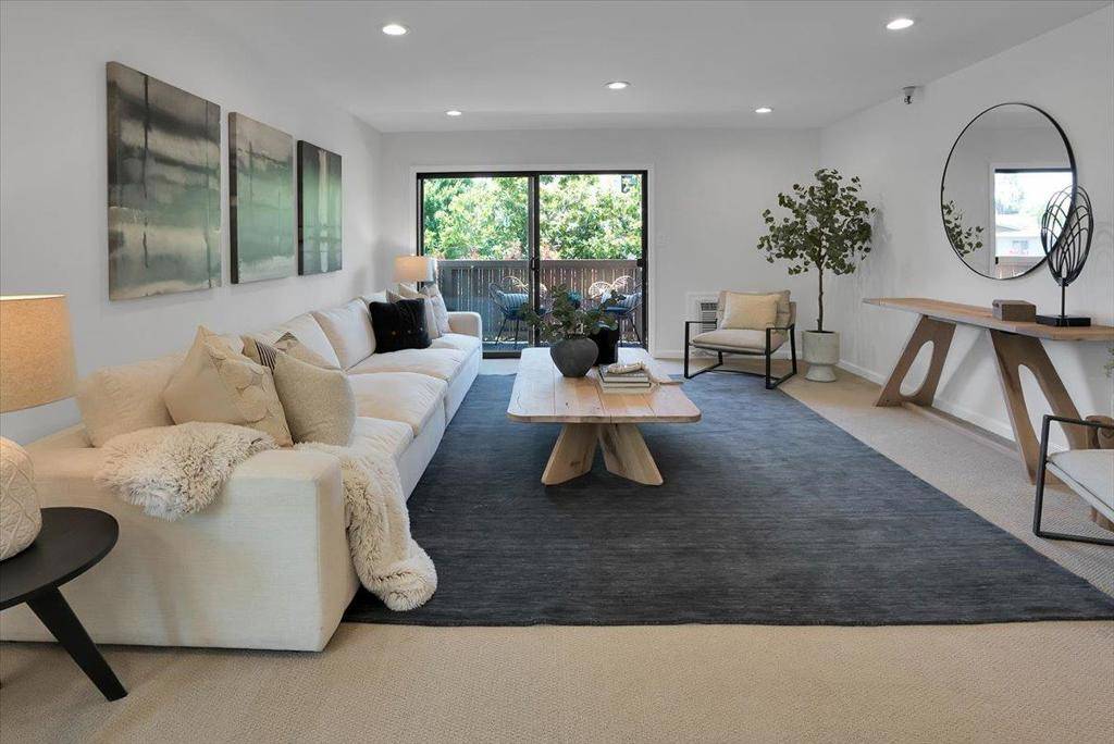 Mountain View, CA 94040,400 Ortega AVE #204