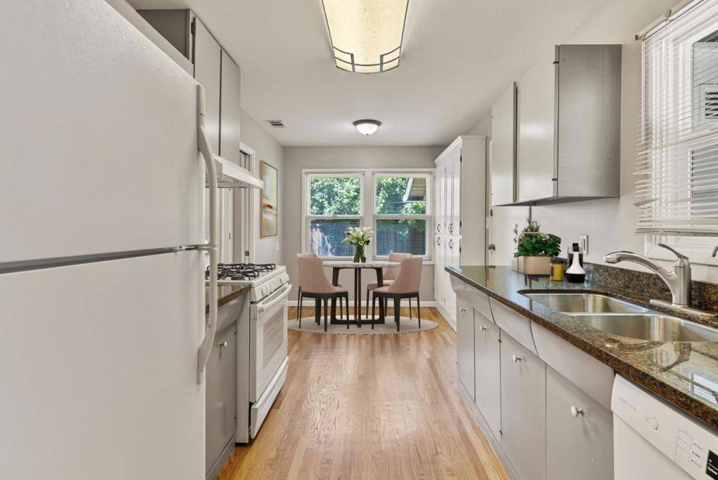 Mountain View, CA 94040,1638 Tyler Park WAY