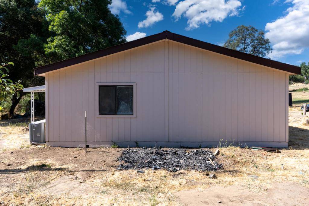 Mariposa, CA 95338,4028 Dawn RD