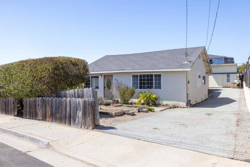 Seaside, CA 93955,1325 Circle AVE