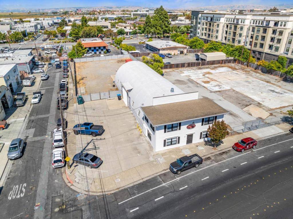 Redwood City, CA 94063,65 Winslow