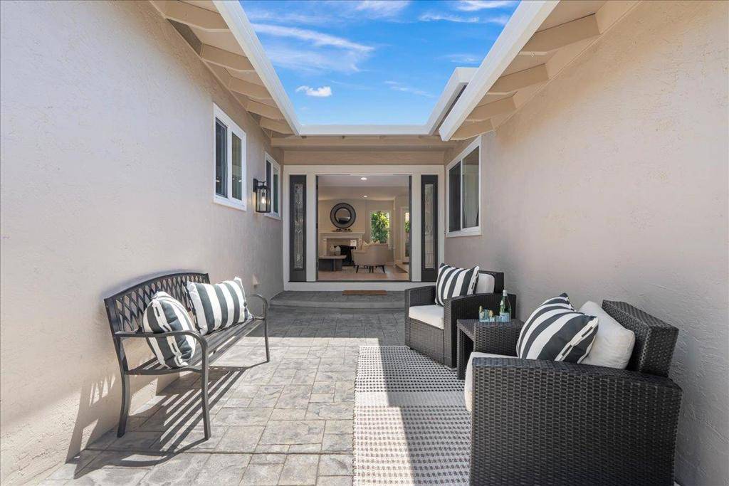 San Jose, CA 95120,1034 Mount Carmel DR