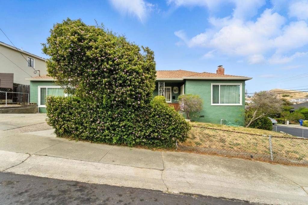 South San Francisco, CA 94080,404 Larch AVE