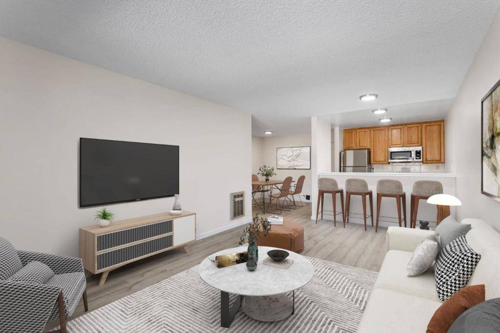 Oakland, CA 94611,288 Whitmore ST #215