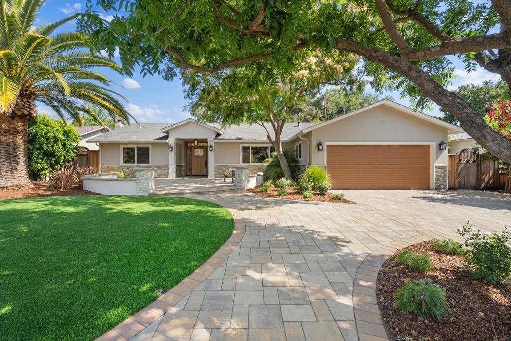 Los Altos, CA 94024,1271 Petersen CT