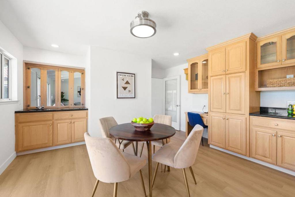 Saratoga, CA 95070,19675 Montauk DR