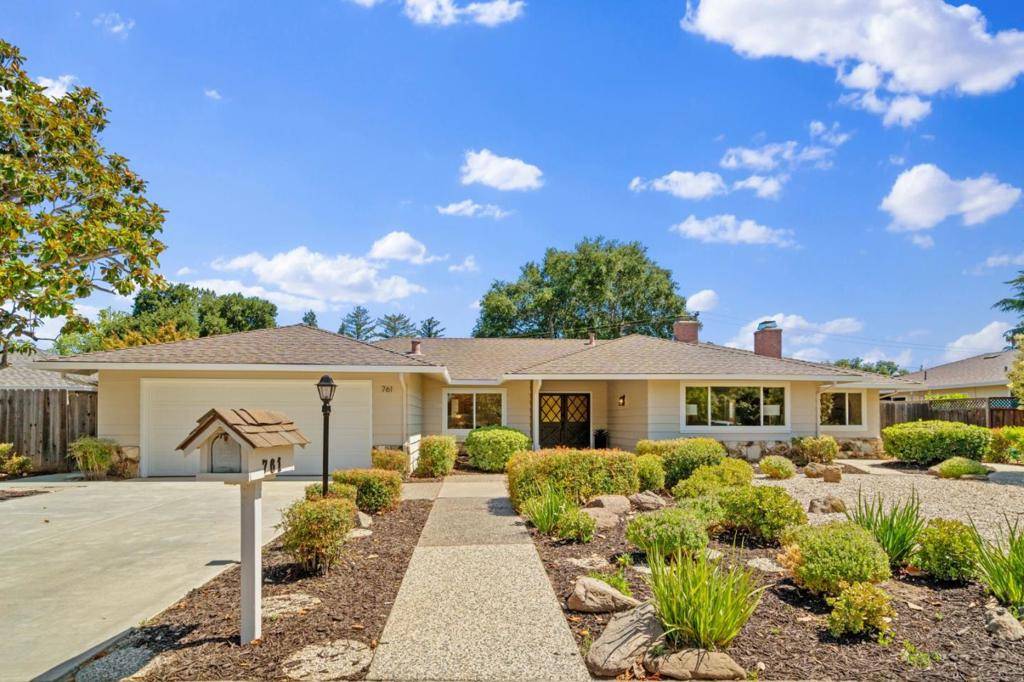 Los Altos, CA 94022,761 Woodstock LN