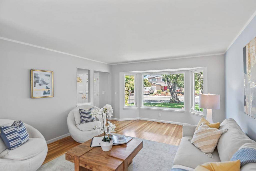 Sunnyvale, CA 94087,1643 Finch WAY