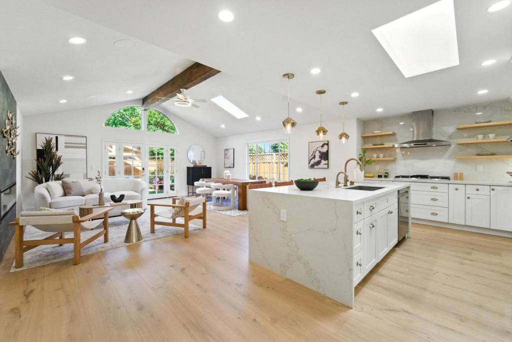Santa Clara, CA 95050,689 Robin DR