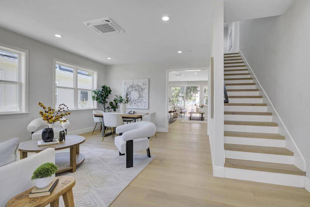 Fremont, CA 94555,34926 Moina Shaiq