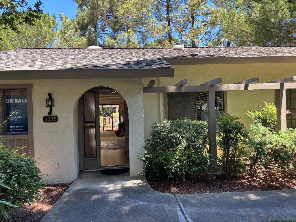 San Jose, CA 95135,5235 Cribari #5235