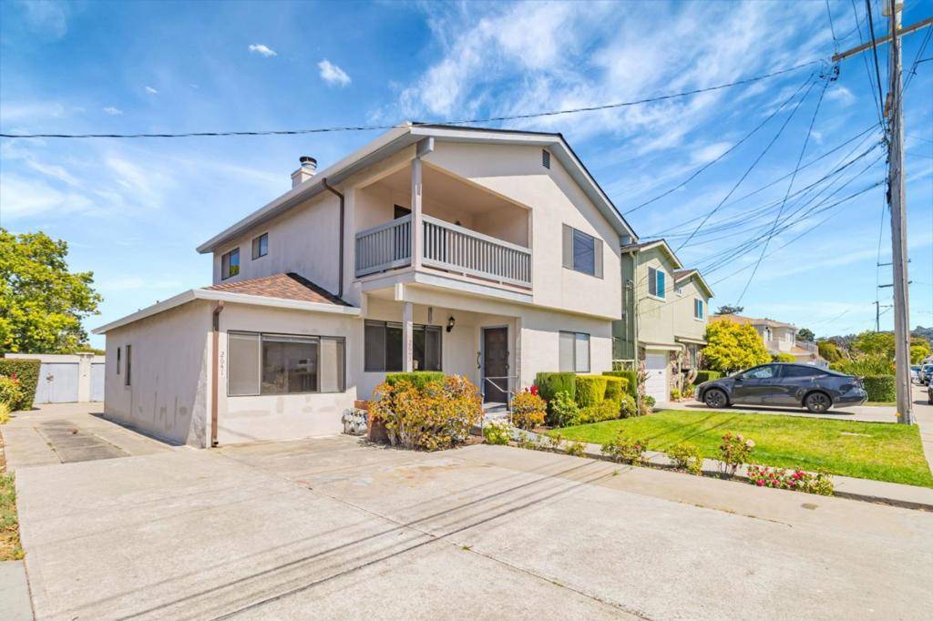 San Mateo, CA 94403,2643 Garfield ST
