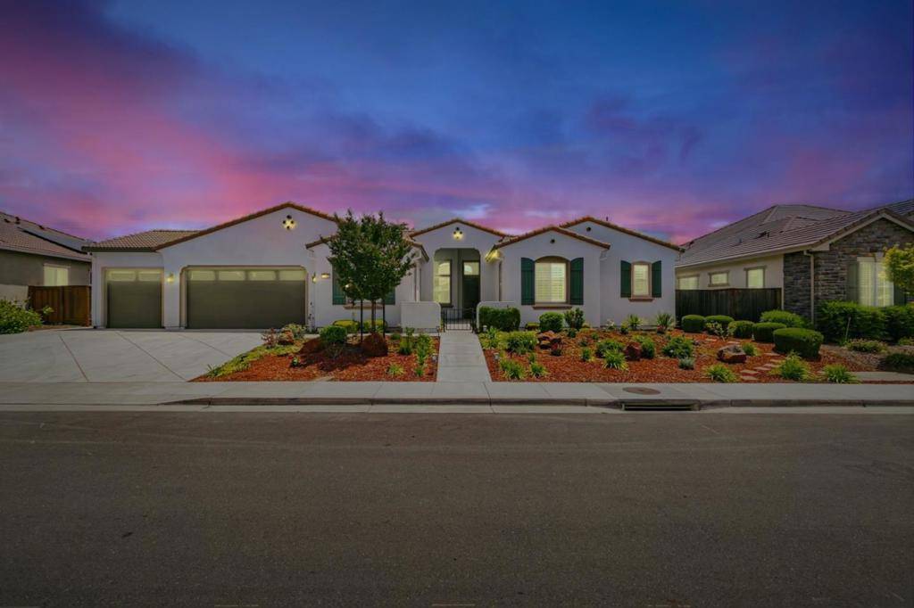 Gilroy, CA 95020,7942 Cinnamon WAY