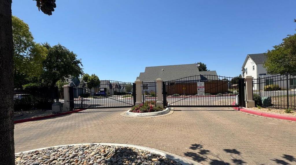 Morgan Hill, CA 95037,16706 Audrey DR