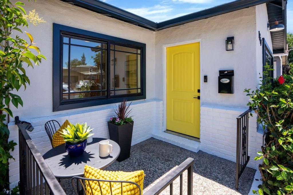 Redwood City, CA 94062,1349 Jefferson AVE