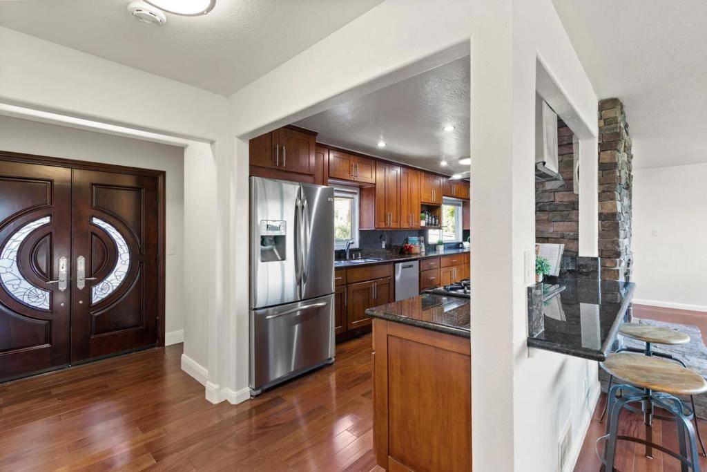 Belmont, CA 94002,1735 Terrace DR