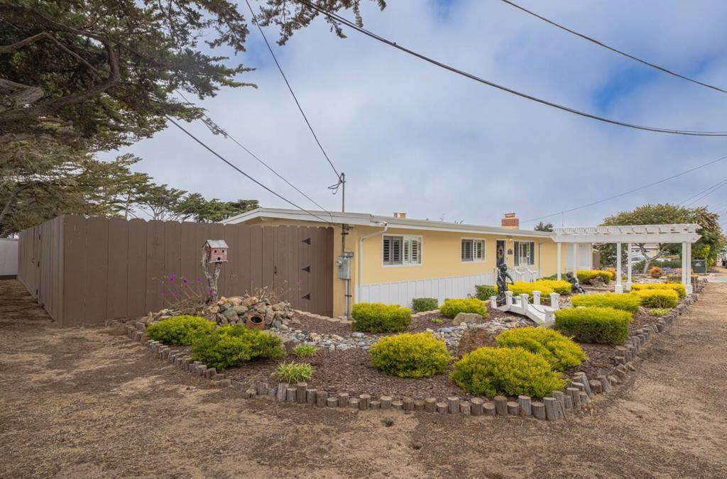 Marina, CA 93933,3093 Salinas AVE