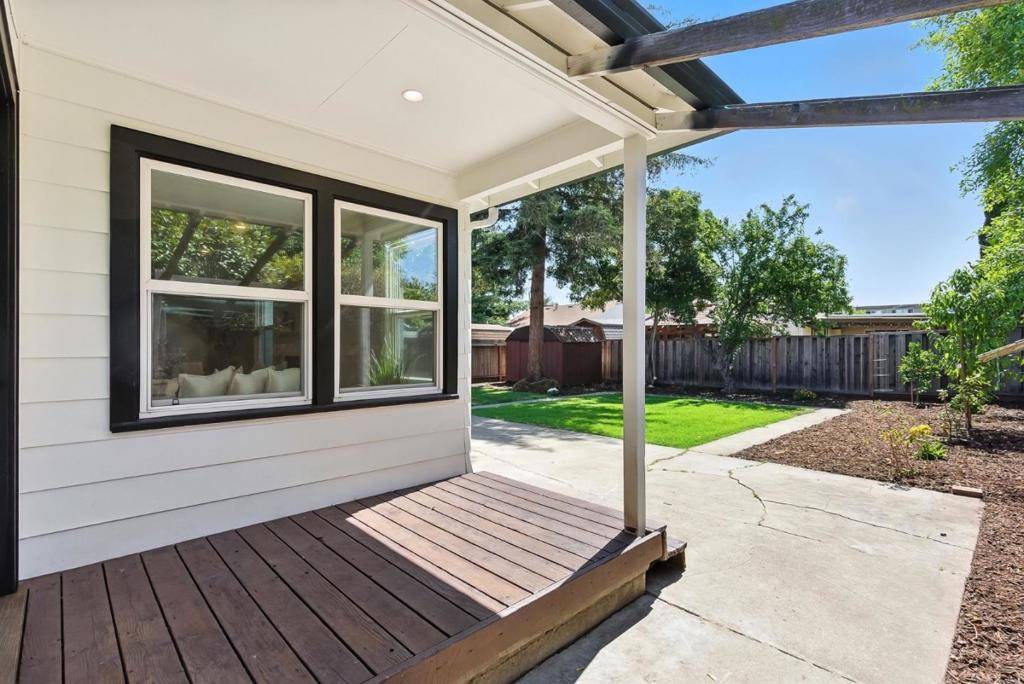 Redwood City, CA 94063,756 7th AVE