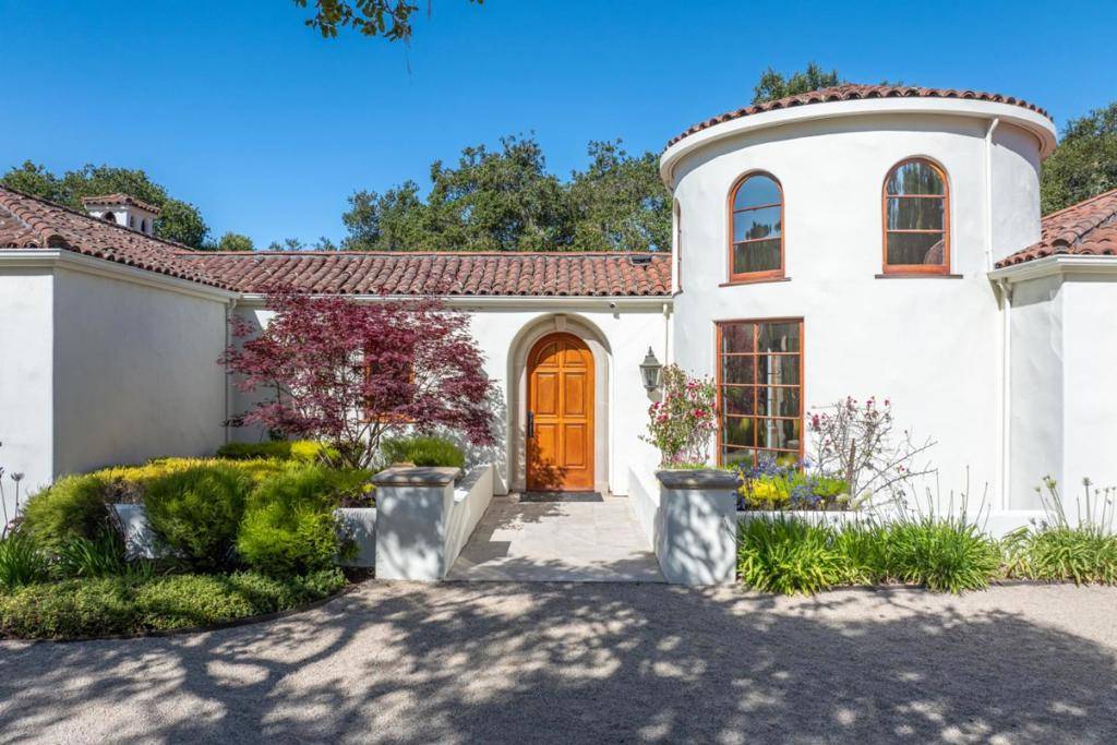 Carmel Valley, CA 93924,11725 Camino Escondido RD