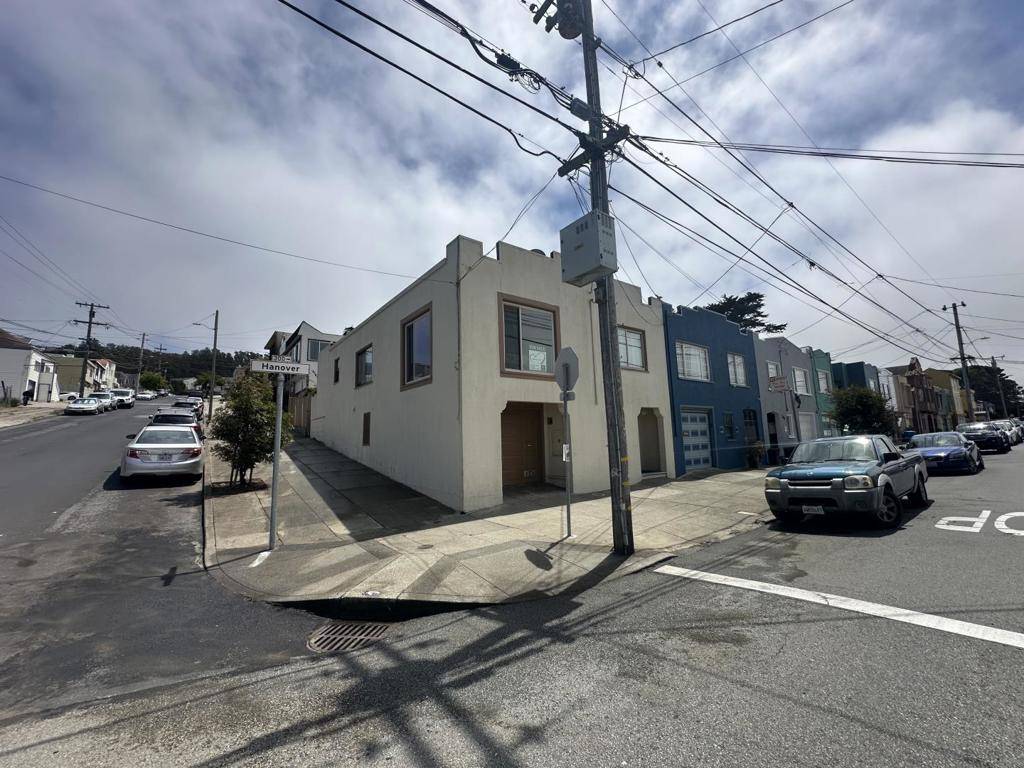 San Francisco, CA 94112,301 Hanover ST