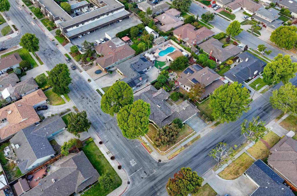 Salinas, CA 93901,1167 Los Palos DR