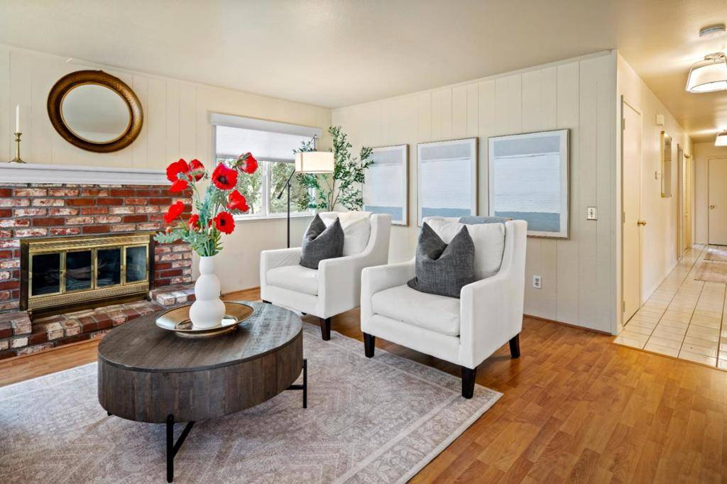Monterey, CA 93940,1694 Prescott AVE