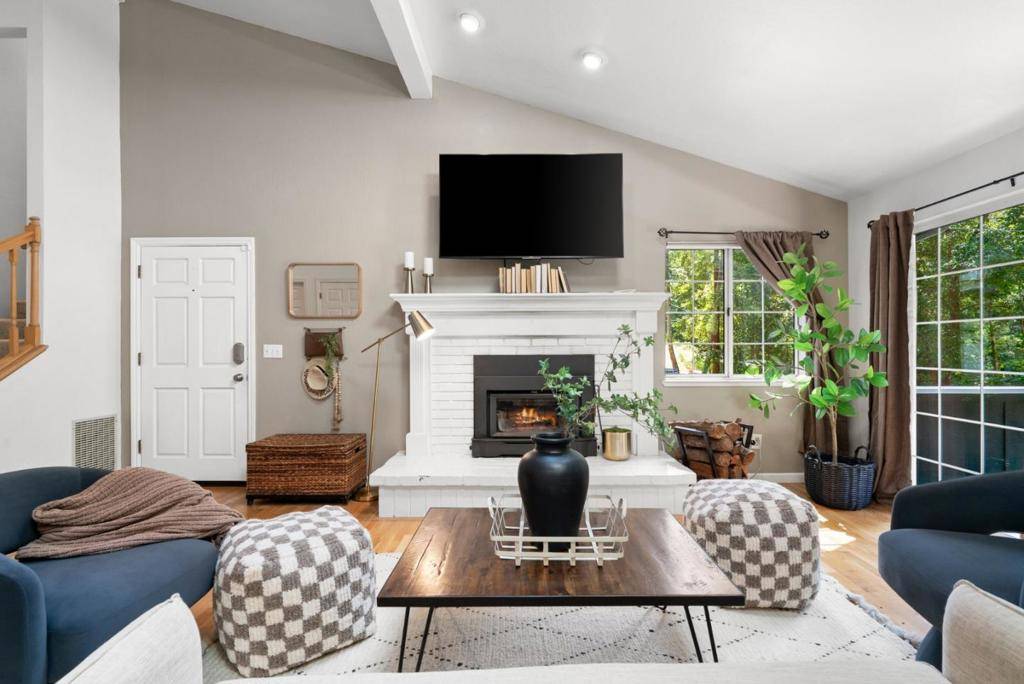 Felton, CA 95018,105 William WAY