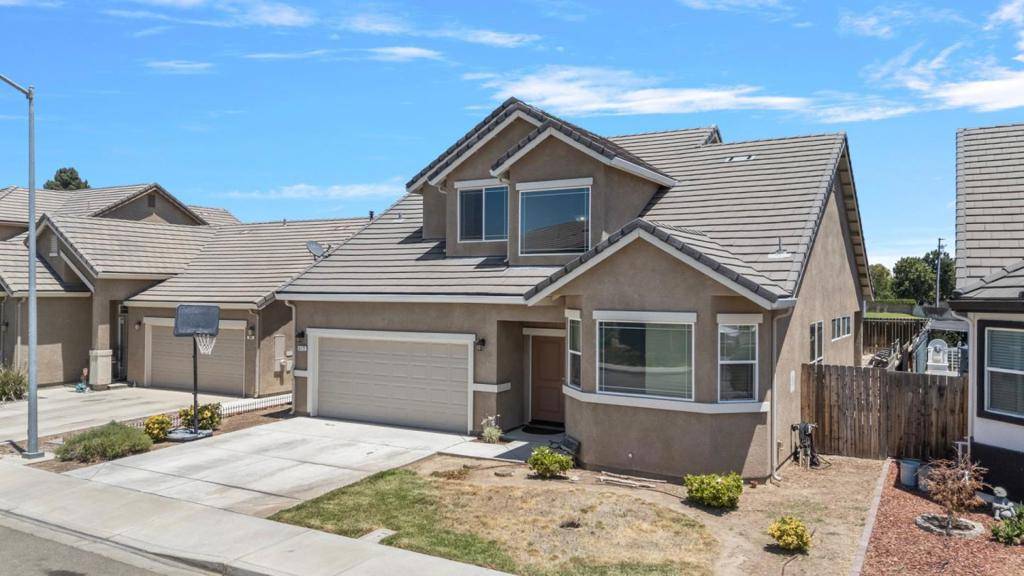 Newman, CA 95360,572 St Helena DR