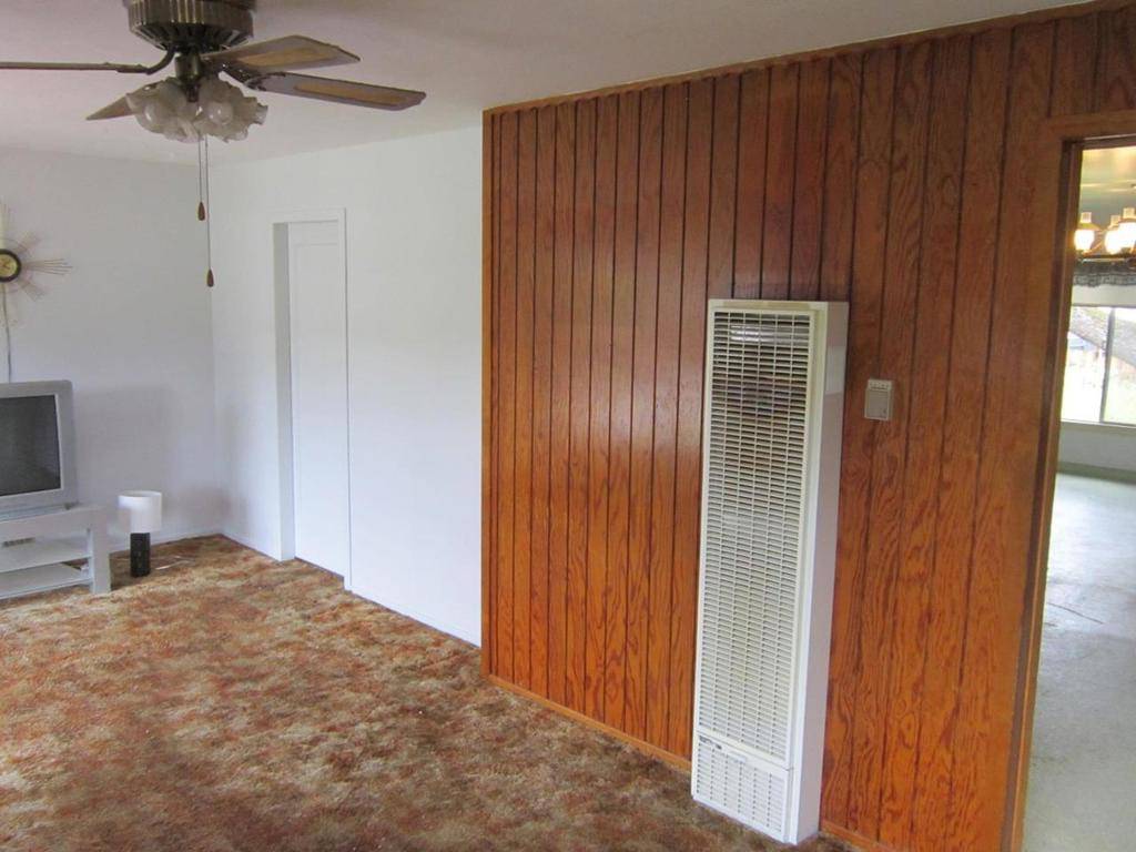 Oakland, CA 94605,3939 Edgemoor PL