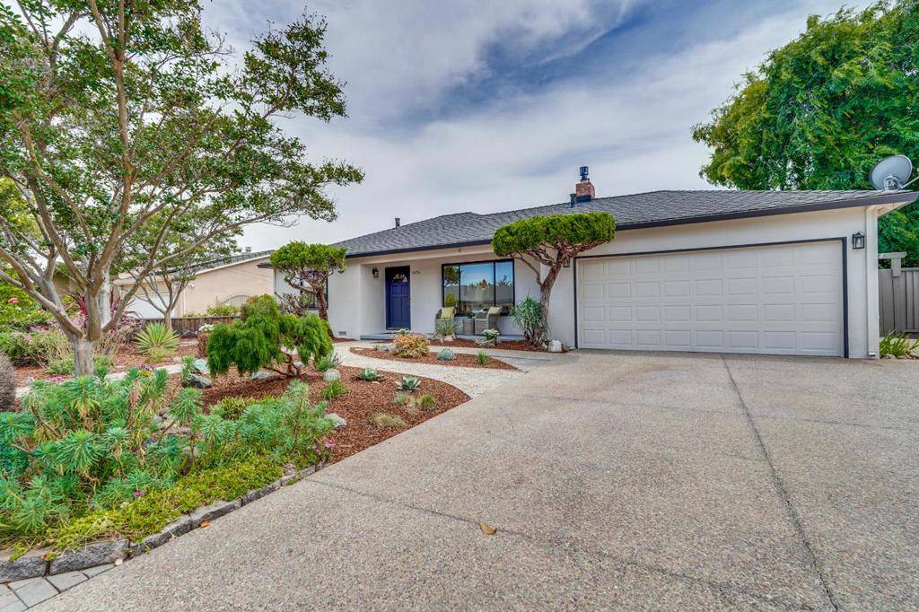 Cupertino, CA 95014,10656 Larry WAY