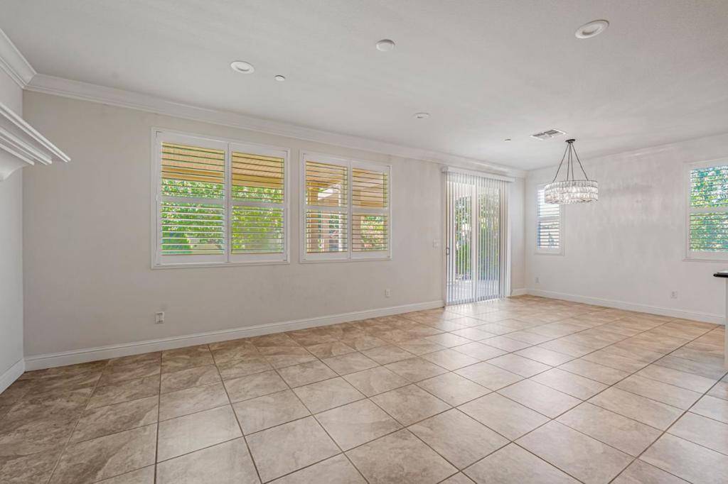 Manteca, CA 95336,2491 Redbud WAY