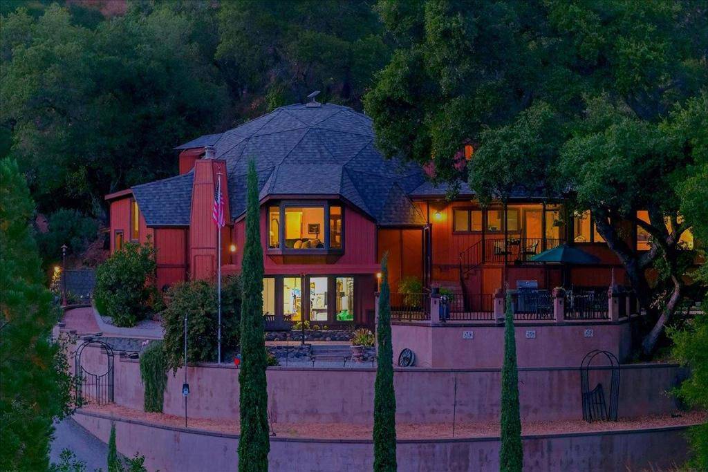 Morgan Hill, CA 95037,5224 Twin Falls RD