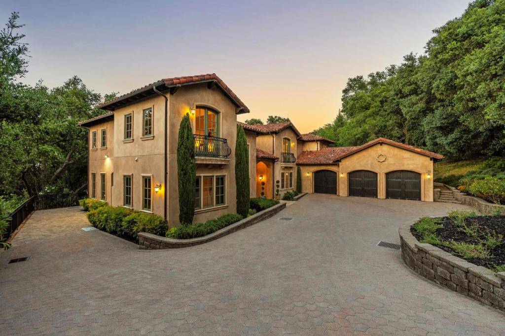 Los Altos Hills, CA 94022,11860 Francemont DR