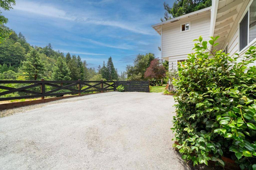 Scotts Valley, CA 95066,423 Nelson Rd.