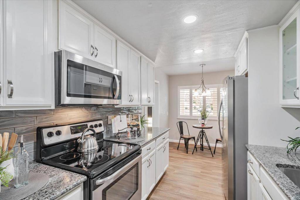 San Jose, CA 95135,5523 Cribari CIR