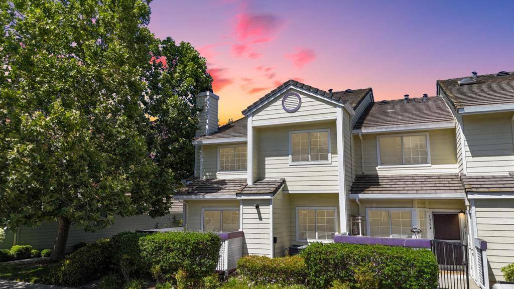 San Jose, CA 95112,1756 Bevin Brook DR