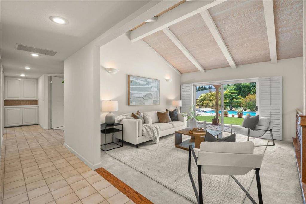 Morgan Hill, CA 95037,2130 Louis Holstrom DR