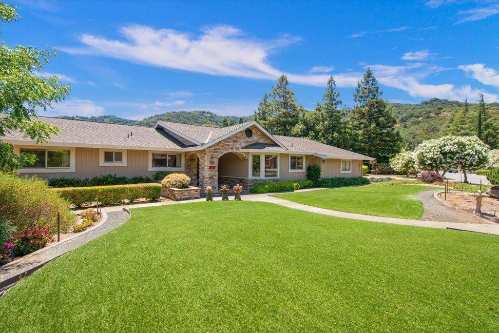 Morgan Hill, CA 95037,2130 Louis Holstrom DR