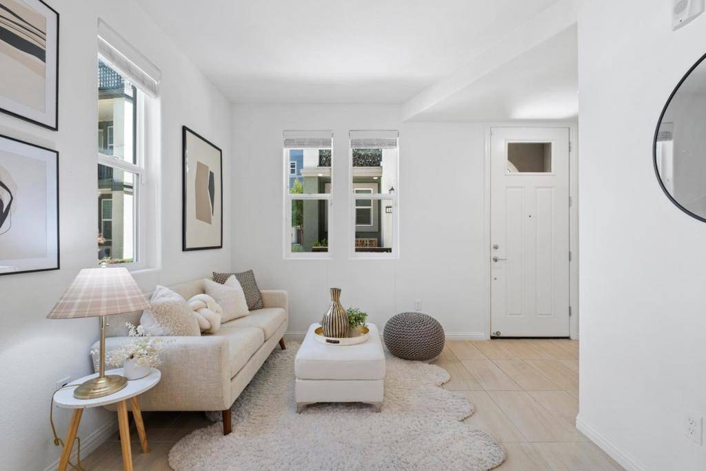 Milpitas, CA 95035,1452 Lavender LOOP