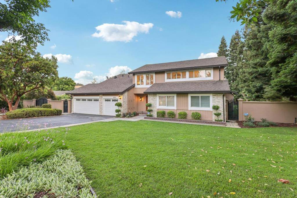 Morgan Hill, CA 95037,2150 Green Acres LN