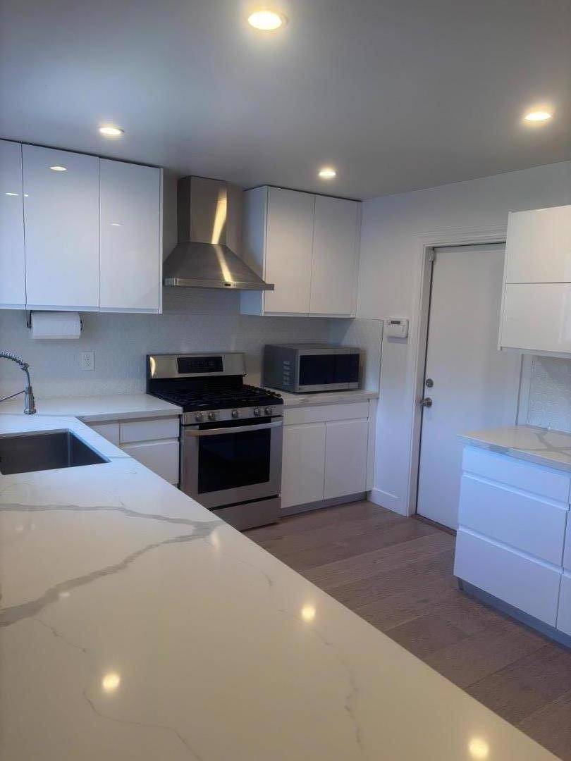 Redwood City, CA 94061,1634 Virginia AVE
