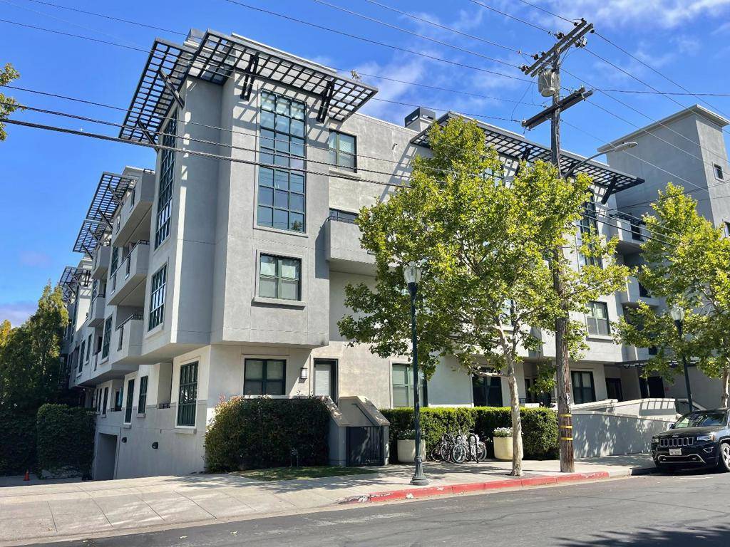 San Mateo, CA 94401,225 9th AVE #105