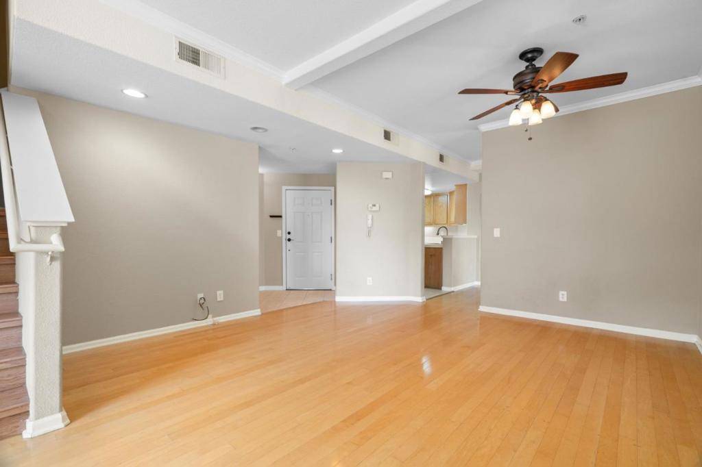 San Jose, CA 95136,505 Tower Hill AVE #611