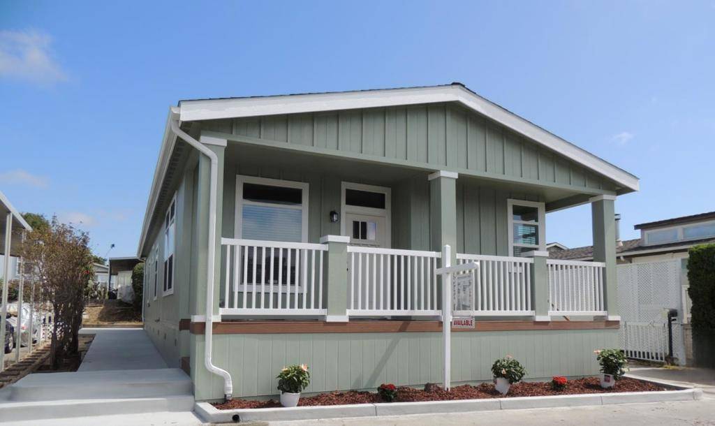 Watsonville, CA 95076,144 Holm RD