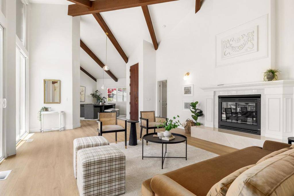 Santa Cruz, CA 95060,77 Pasatiempo DR