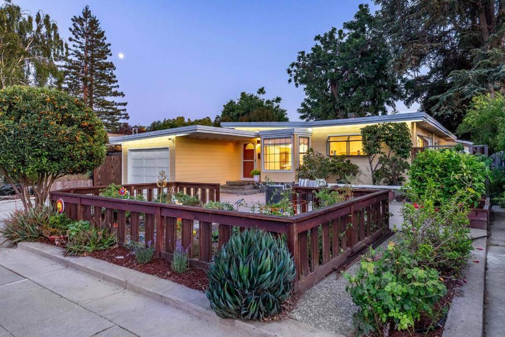 Mountain View, CA 94041,151 Dalma DR