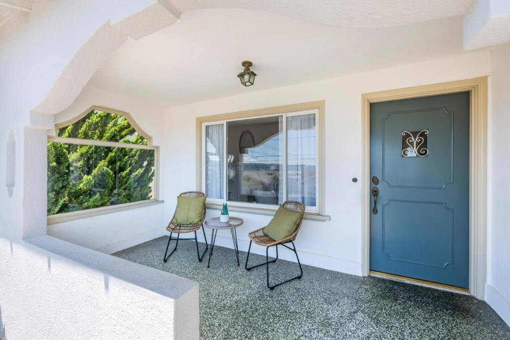 South San Francisco, CA 94080,633 Pine TER