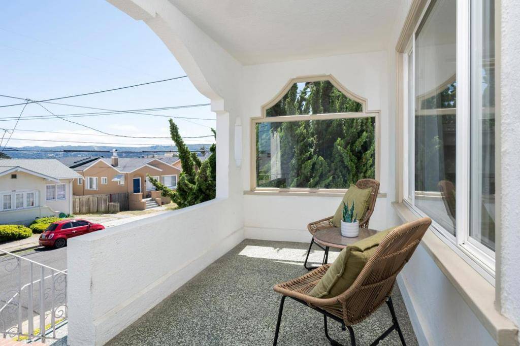South San Francisco, CA 94080,633 Pine TER